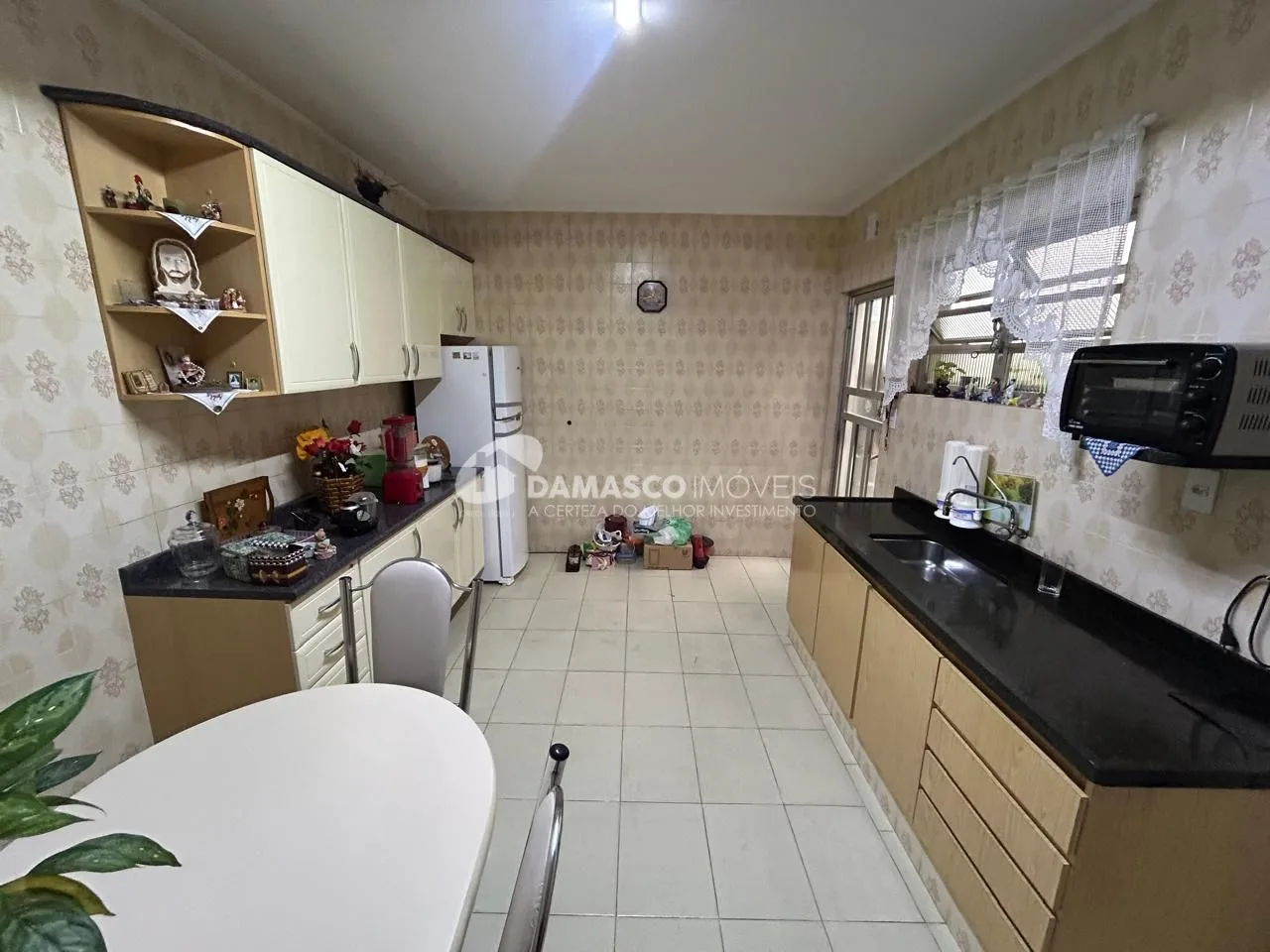 Casa padrão com 108 m² de área útil à Venda, com fácil acesso à via Anchieta,  na Vila Vermelha, São Paulo, SP