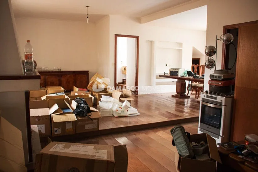 Casa à venda 4 Quartos, 3 Suites, 5 Vagas, 640M², Santa Maria, São Caetano do Sul - SP