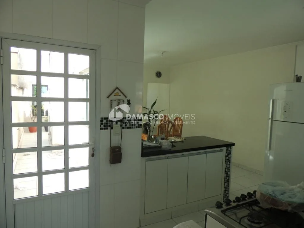 Sobrado à venda 3 Quartos, 3 Suites, 8 Vagas, 268M², Vila Alpina, São Paulo - SP