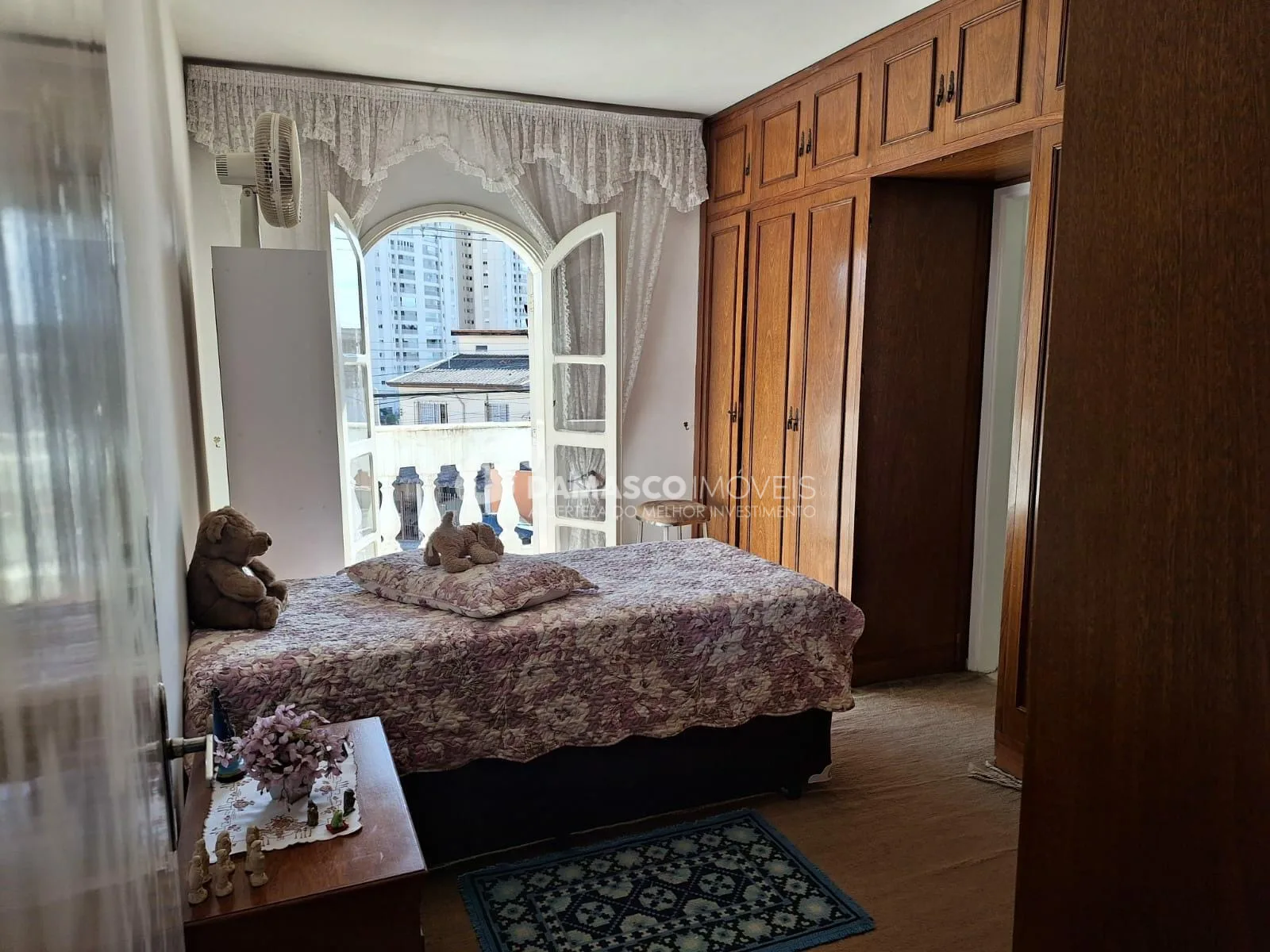Sobrado à venda 3 Quartos, 1 Suite, 2 Vagas, Santa Maria, Santo André - SP