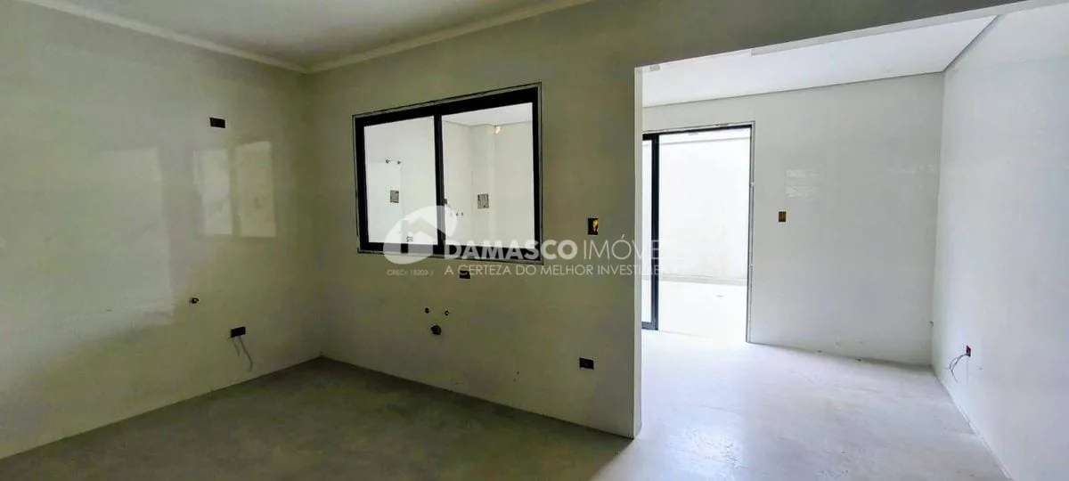 Sobrado Novo , 3 dorm, 2 suítes,  165m2, Olímpico
