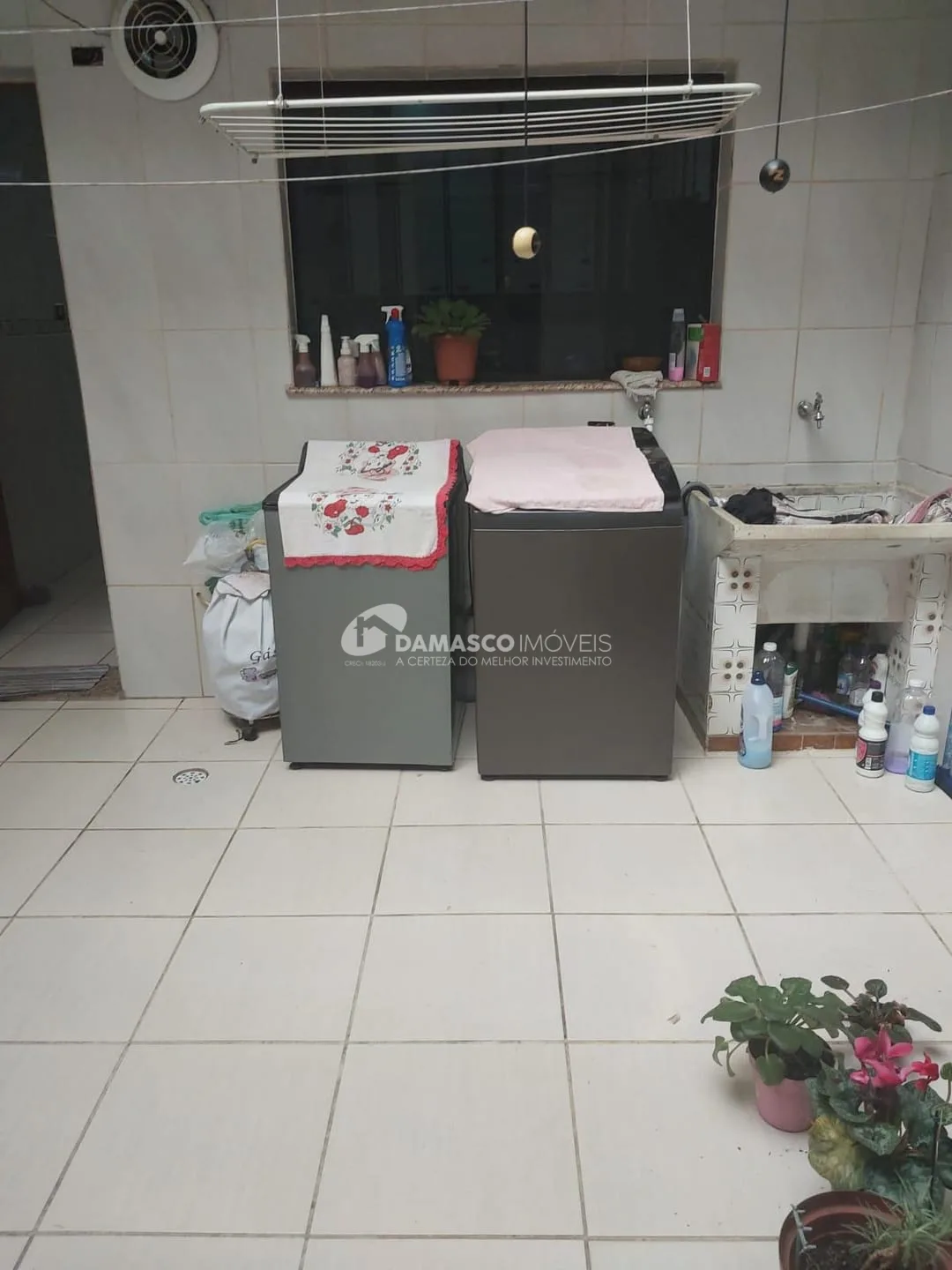 Sobrado para Venda com 2 Quartos, 2 Vagas, Osvaldo Cruz, São Caetano do Sul - SP