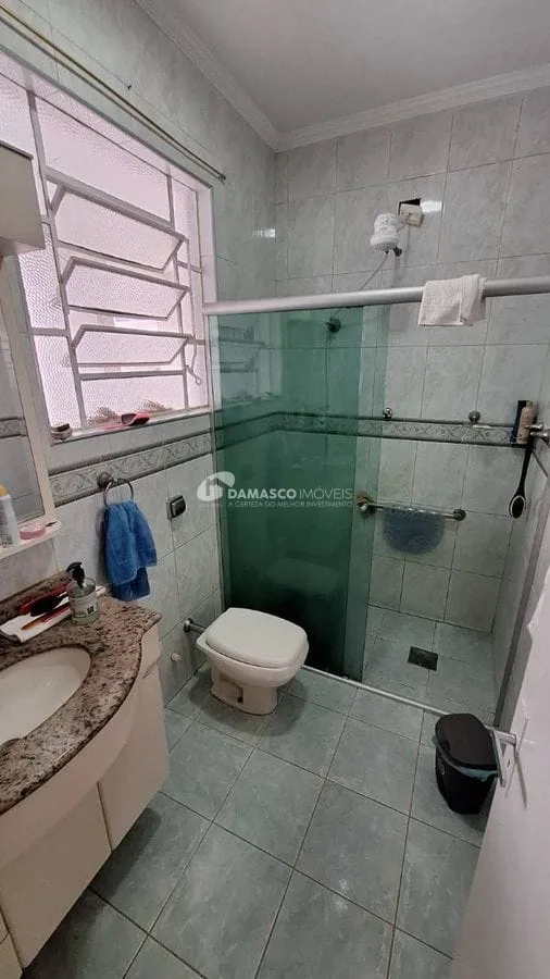 IMÓVEL TÉRREO NO BAIRRO SANTA PAULA COM DUAS CASAS E SALÃO COML