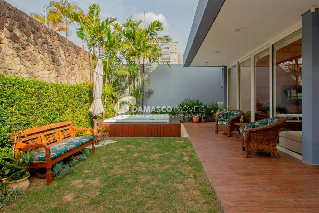 Sobrado à venda 4 Quartos, 4 Suites, 6 Vagas, 550M², Jardim São Caetano, São Caetano do Sul - SP