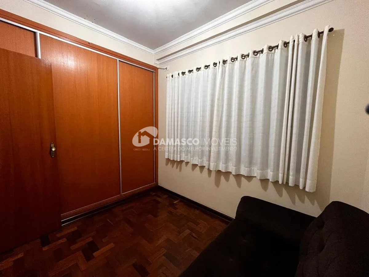 Casa térrea, 3 quartos, 3 vagas, a  venda - Vila Alpina SP