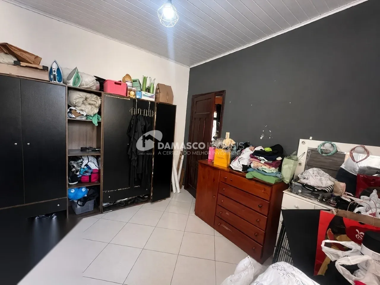 Casa Térrea com 229m² de terreno e 134m² de área construída, próximo a USCS e ao ASSAI, à venda, Centro, São Caetano do Sul, SP