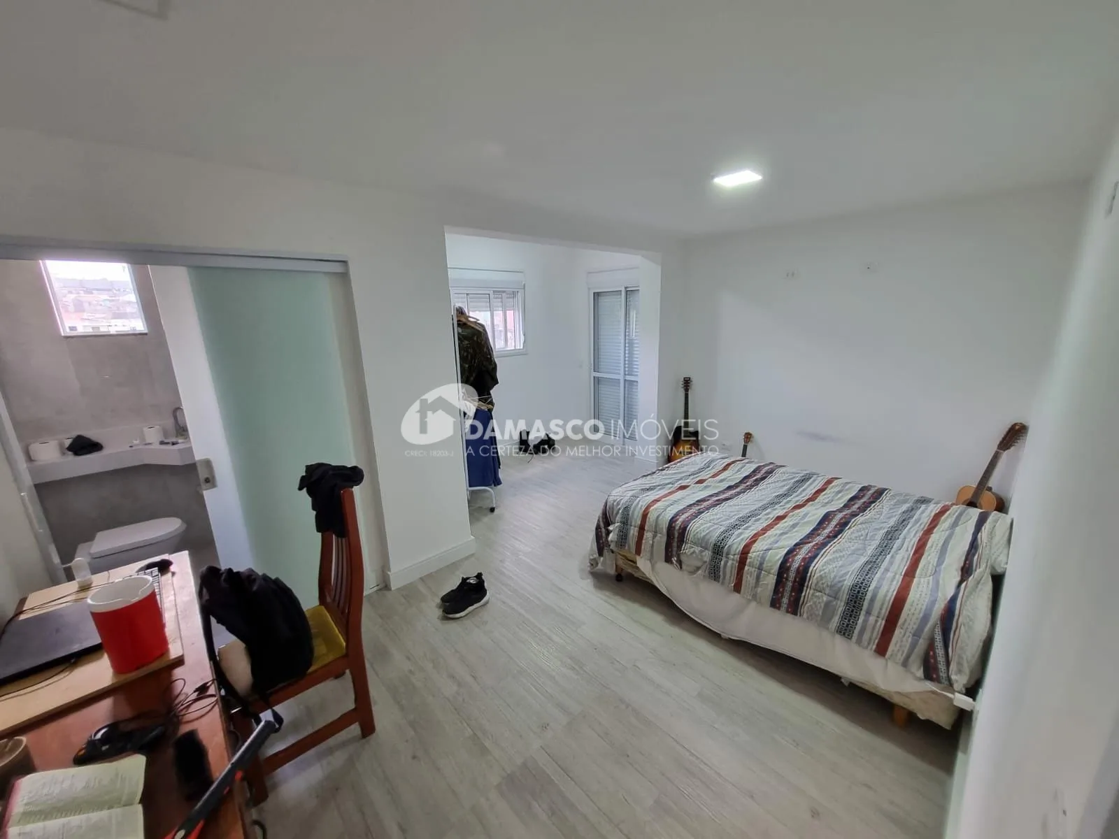 Sobrado à venda 3 Quartos, 3 Suites, 4 Vagas, Campestre, Santo André - SP