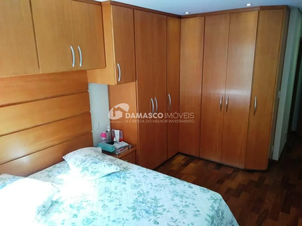Sobrado à venda 3 Quartos, 3 Suites, 6 Vagas, 306M², Olímpico, São Caetano do Sul - SP