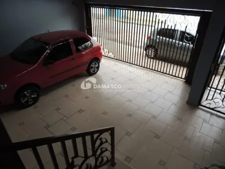 Sobrado à venda  3 Quartos, 2 Vagas, 246 m², Vila Palmares, Santo André - SP