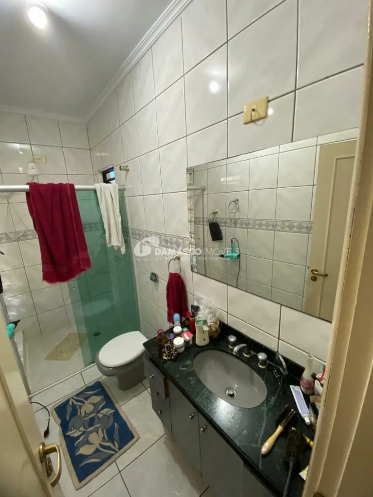 Sobrado à venda 3 Quartos, 1 Suite, 2 Vagas, 165M², Jardim, Santo André - SP