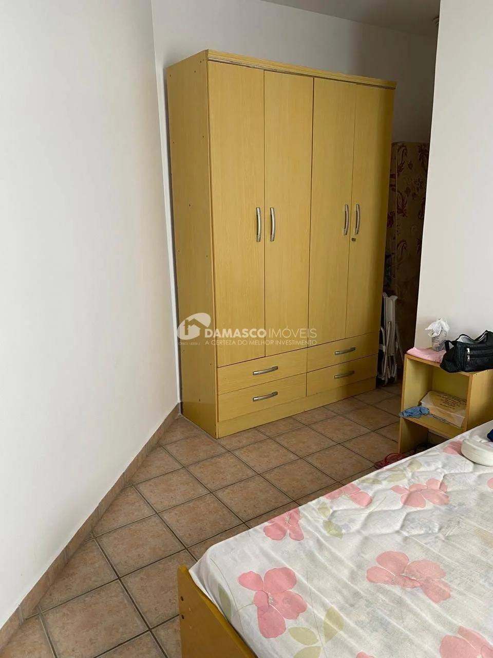 Apartamento à venda 2 dorm, 2 vagas, Vila Alzira, Guarujá, SP