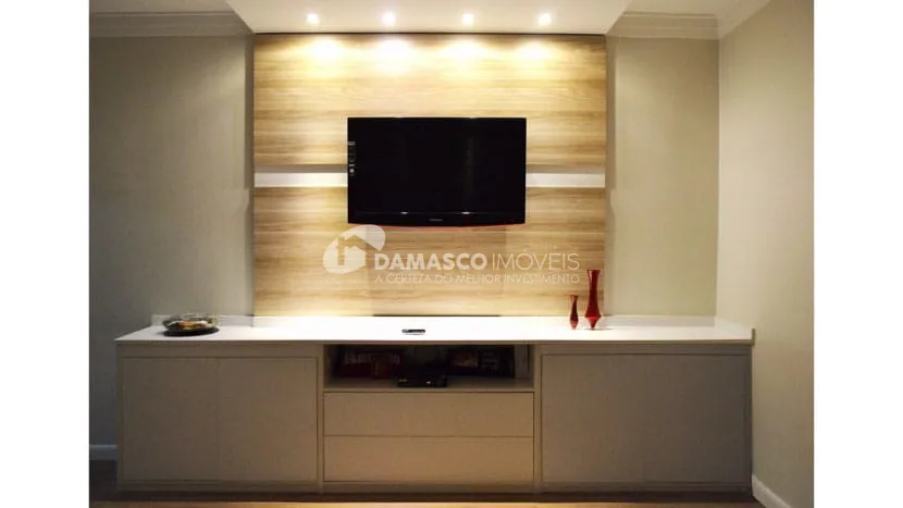 Sobrado à venda 3 Quartos, 1 Suite, 5 Vagas, 226M², Santa Maria, Santo André - SP