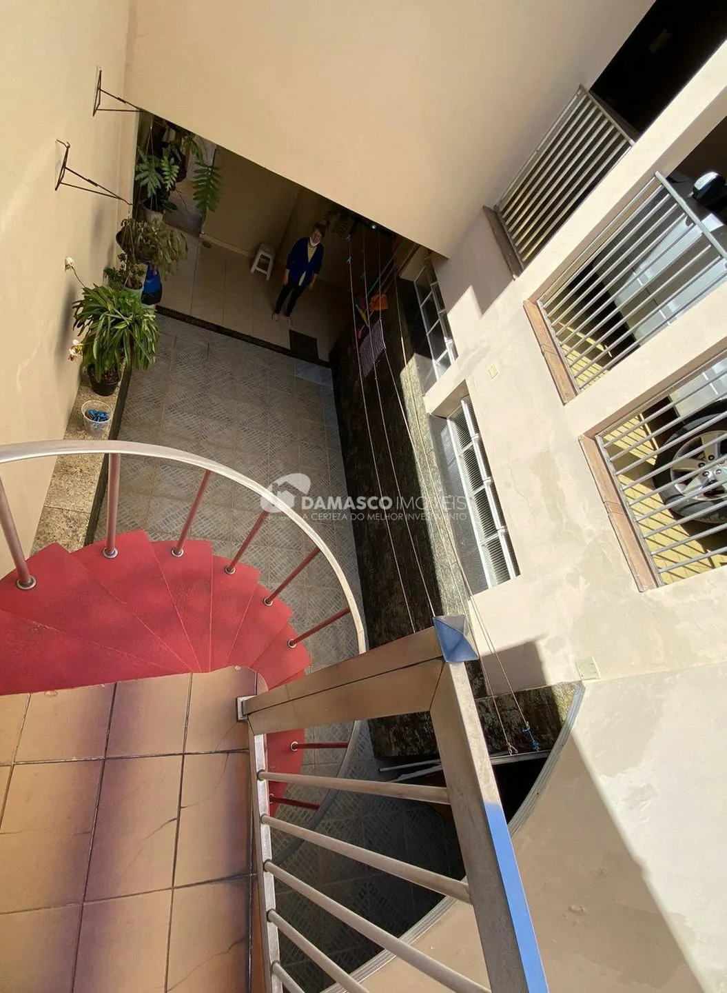 Sobrado à venda 4 Quartos, 1 Suite, 2 Vagas, 310M², Olímpico, São Caetano do Sul - SP