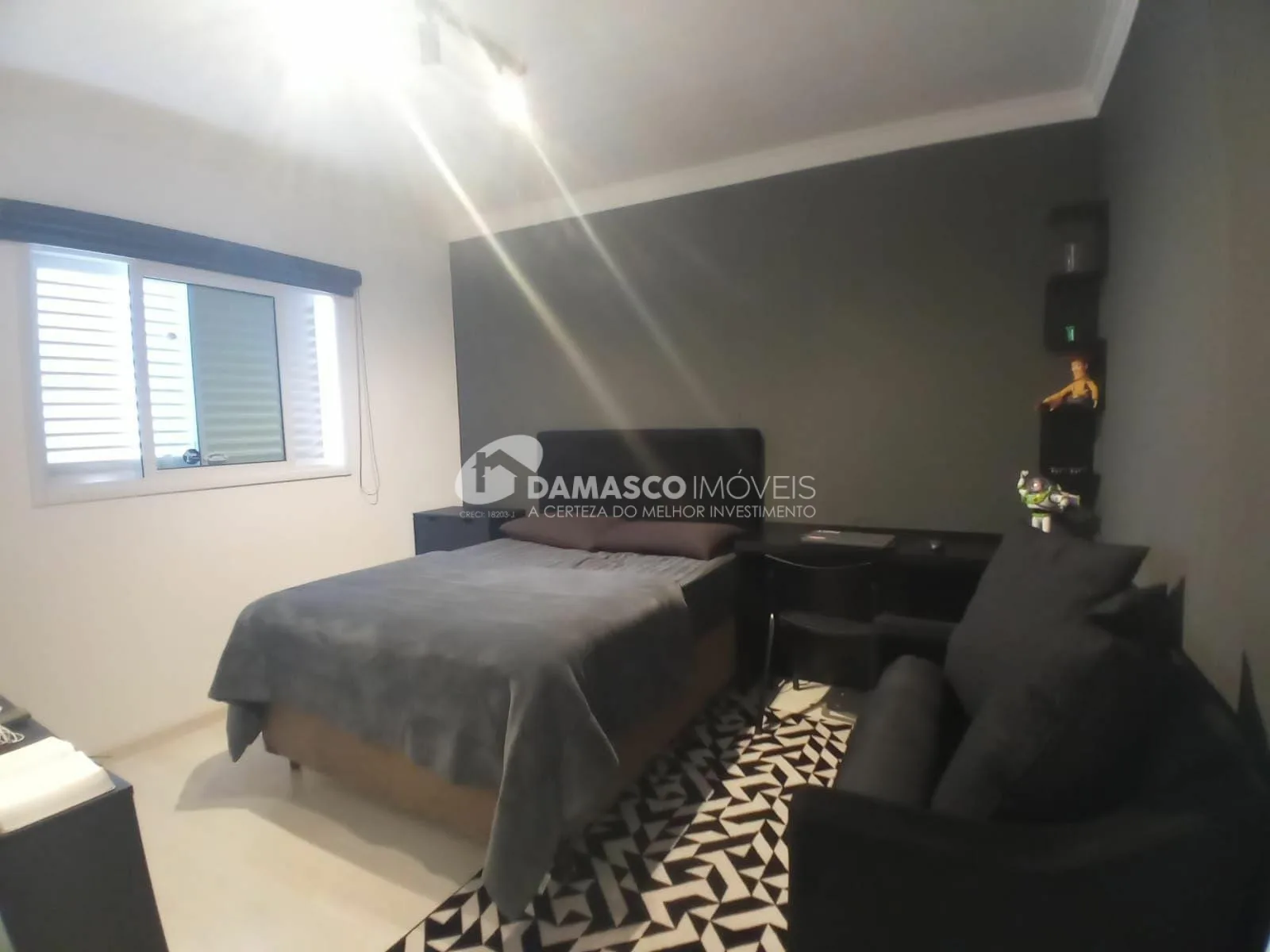 Sobrado à venda 4 Quartos, 2 Suites, 4 Vagas, 360M², Barcelona, São Caetano do Sul - SP