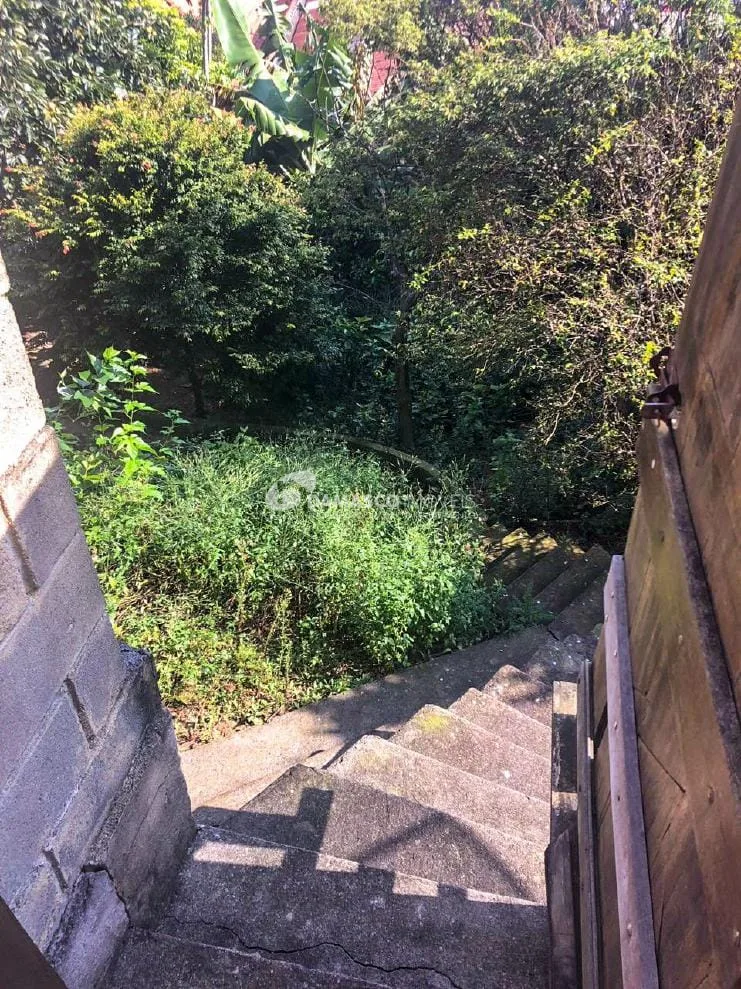 Sobrado à venda 5 Quartos, 2 Suites, 6 Vagas, Vila Sacadura Cabral, Santo André - SP
