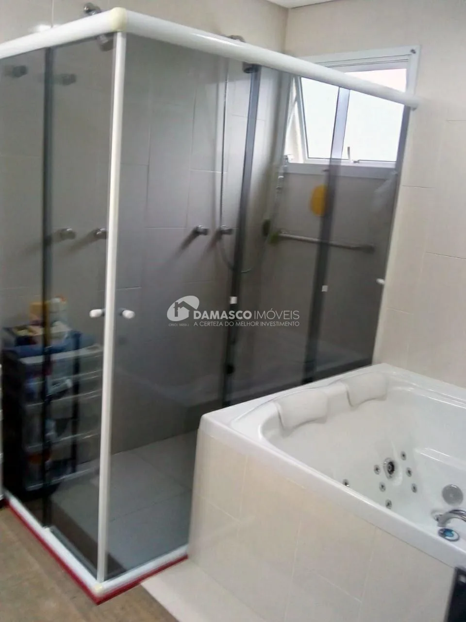 Sobrado à venda 3 Quartos, 3 Suites, 6 Vagas, 390M², Santa Maria, São Caetano do Sul - SP
