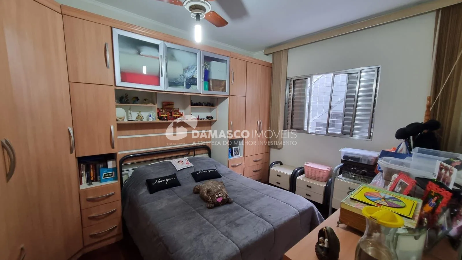 Sobrado à venda 3 Quartos, 1 Suite, 2 Vagas, Santa Paula, São Caetano do Sul - SP