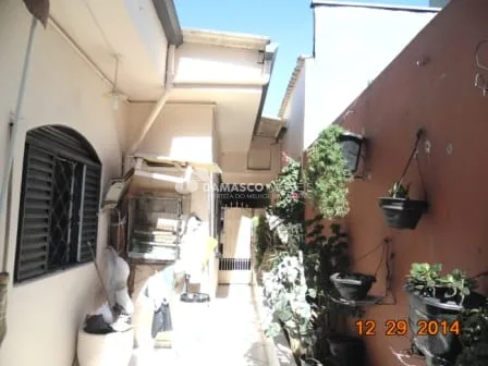 Casa à venda 3 Quartos, 1 Suite, 4 Vagas, Vila Metalúrgica, Santo André - SP