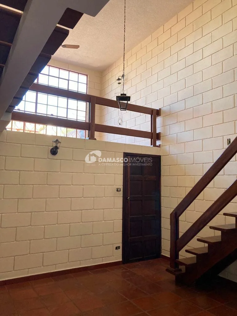 Sobrado à venda 3 Quartos, 1 Suite, 2 Vagas, Tremembé, São Paulo - SP