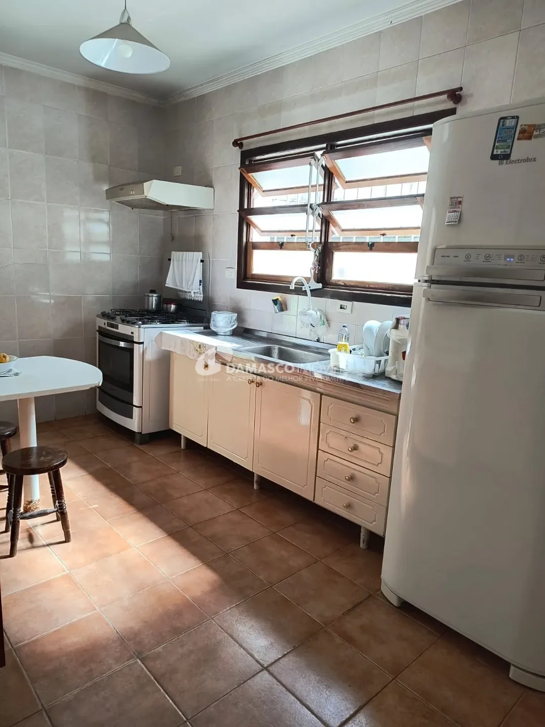 Casa à Venda no Santa Maria, Santo André | 400 m² de Terreno | 2 Dormitórios | 1 Suíte