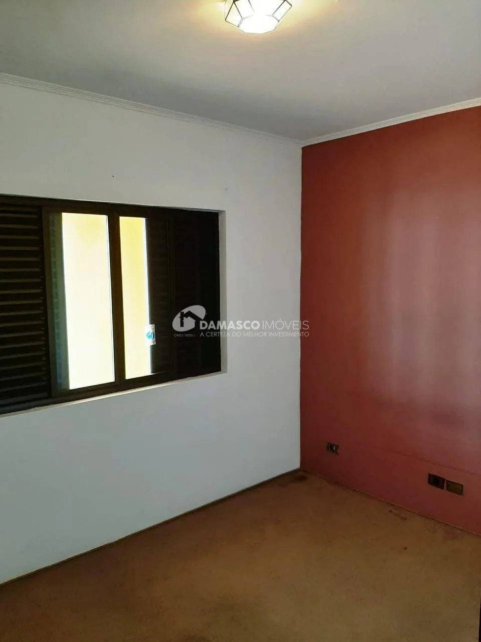 Sobrado à venda 4 Quartos, 2 Suites, 6 Vagas, 462M², Santa Teresinha, Santo André - SP