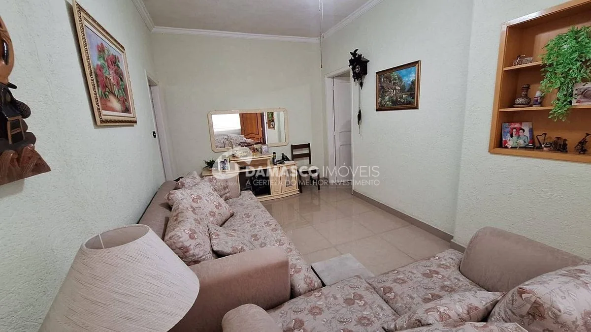 IMÓVEL TÉRREO NO BAIRRO SANTA PAULA COM DUAS CASAS E SALÃO COML