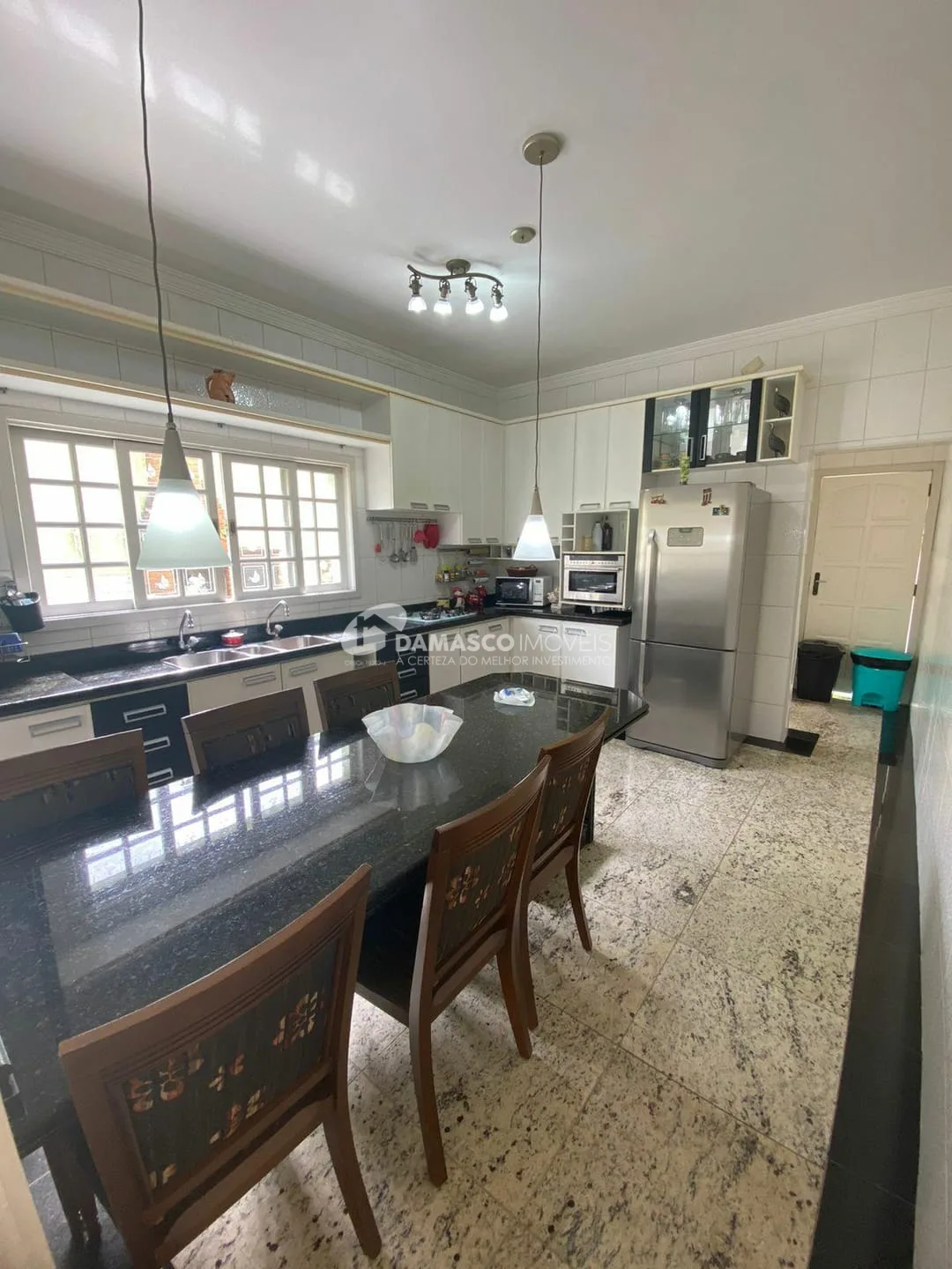 Sobrado à venda 3 Quartos, 1 Suite, 4 Vagas, Vila Prudente, São Paulo - SP