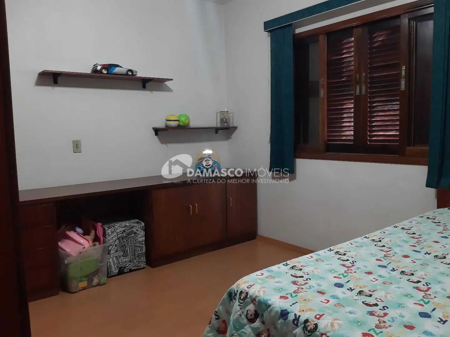 Sobrado à venda 3 Quartos, 2 Suites, 2 Vagas, 209M², Osvaldo Cruz, São Caetano do Sul - SP