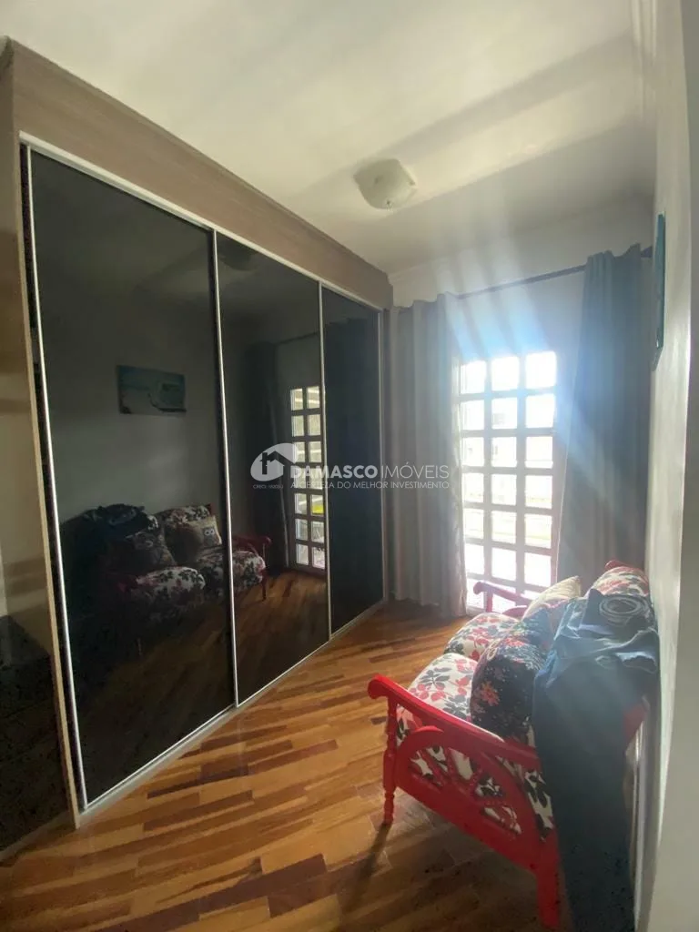 Sobrado à venda 3 Quartos, 3 Suites, 4 Vagas, 347M², Campestre, Santo André - SP