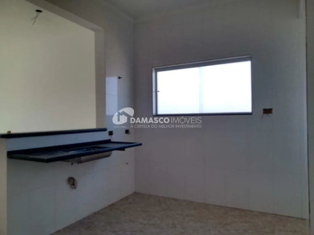 Casa à venda 2 Quartos, 2 Suites, 1 Vaga, 77M², Ocian, Praia Grande - SP