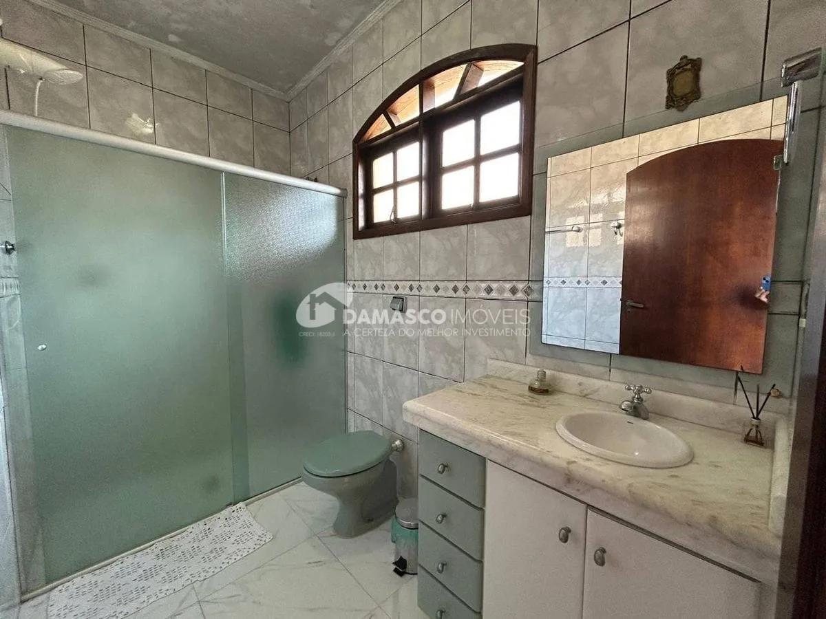 Sobrado a venda, 3 dorm, 4 vagas