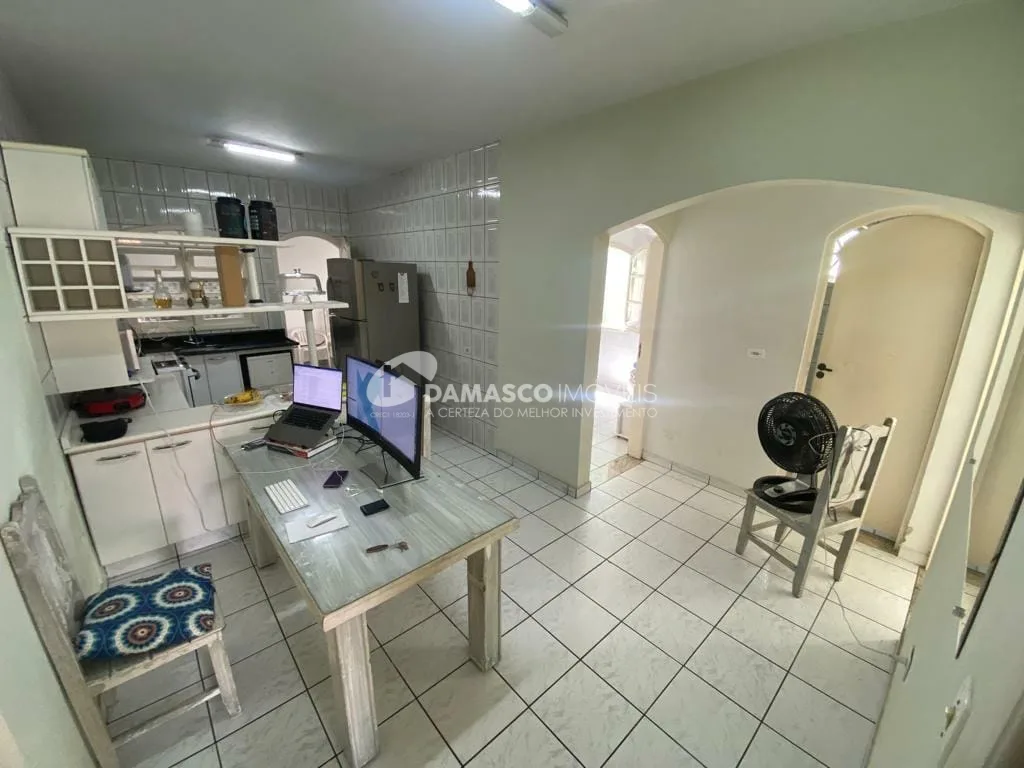 Casa à venda 2 Quartos, 3 Vagas, 198M², Campestre, Santo André - SP