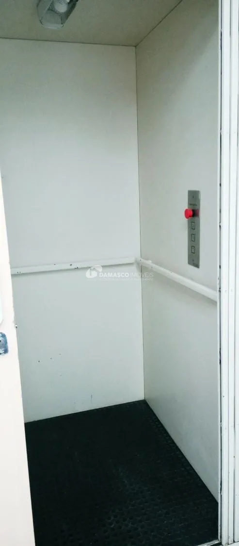Sobrado à venda 3 Quartos, 3 Suites, 2 Vagas, 282M², Jardim Stella, Santo André - SP