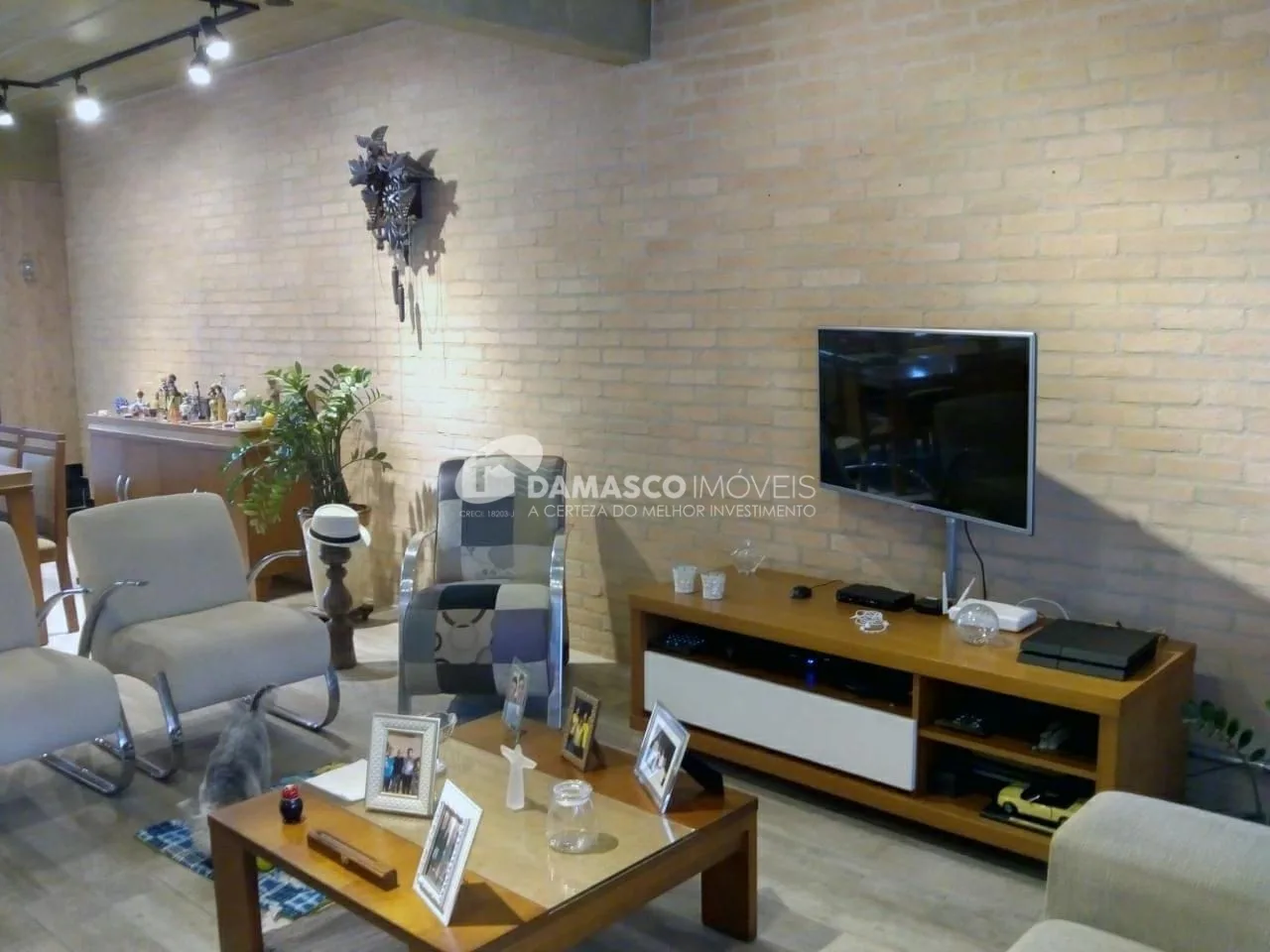 Sobrado à venda 3 Quartos, 3 Suites, 6 Vagas, 390M², Santa Maria, São Caetano do Sul - SP