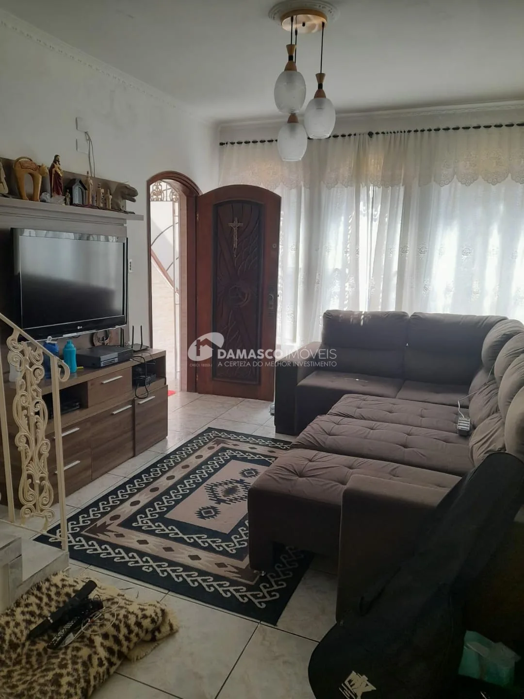 Sobrado à venda 4 Quartos, 2 Suites, 3 Vagas, 210M², Parque Tomas Saraiva, São Paulo - SP