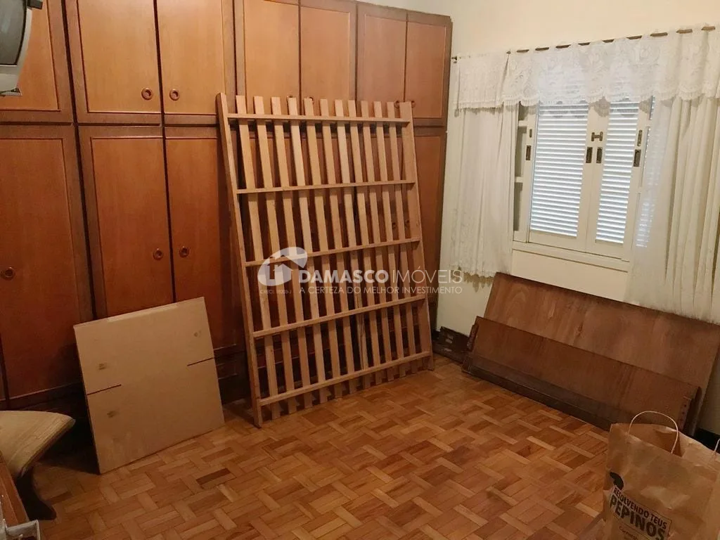 Sobrado à venda 3 Quartos, 2 Vagas, 198M², Olímpico, São Caetano do Sul - SP