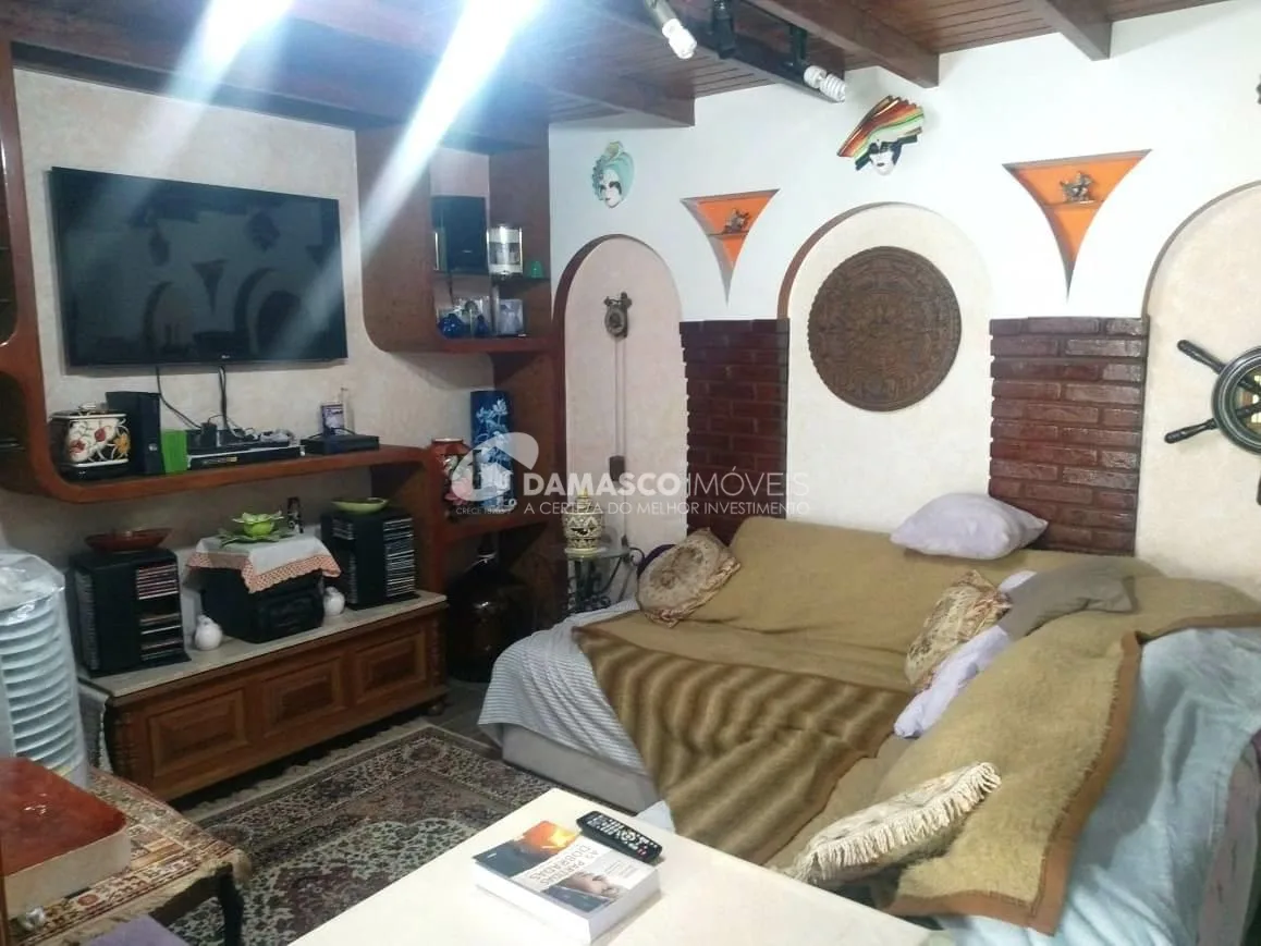 Sobrado à venda 3 Quartos, 1 Suite, 2 Vagas, 238M², Centro, Santo André - SP