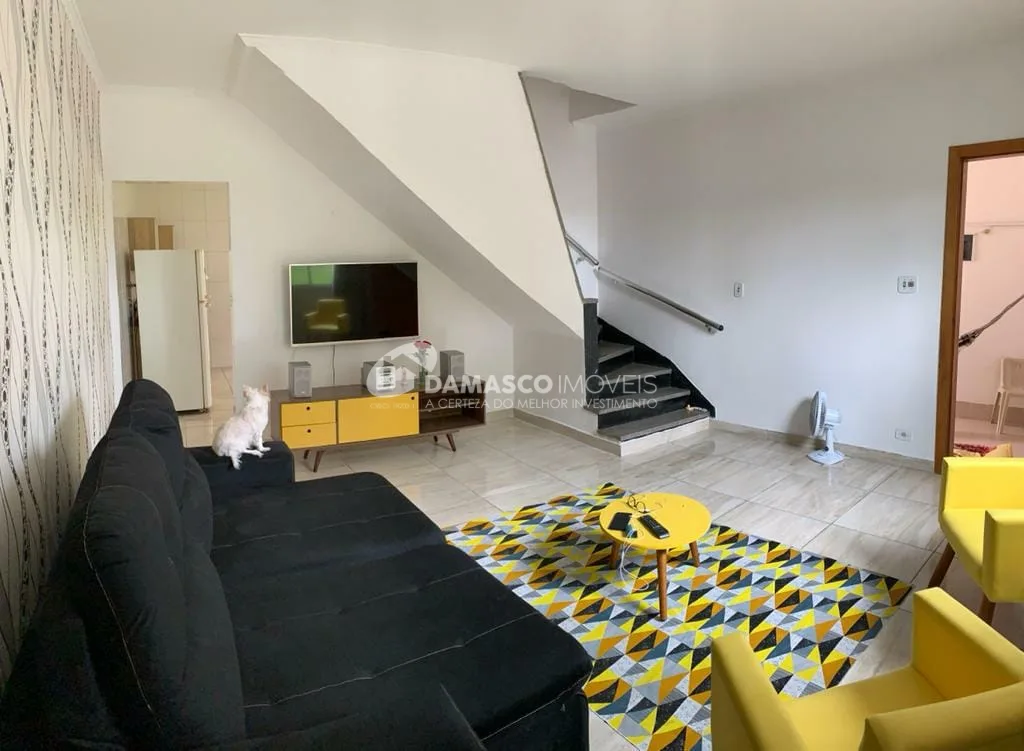 Sobrado à venda 3 Quartos, 2 Vagas, 124M², Santa Maria, São Caetano do Sul - SP