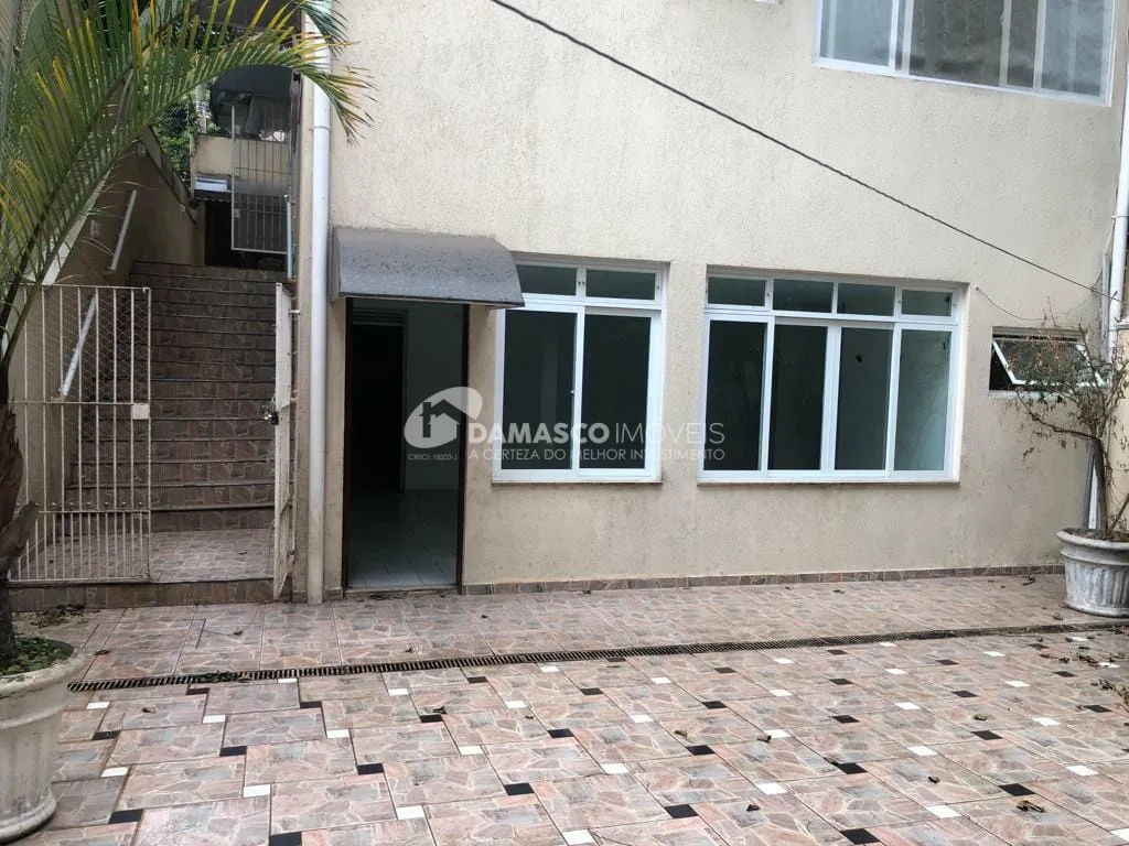 Sobrado à venda 3 Quartos, 3 Suítes, 4 Vagas, 350 m², Vila Floresta, Santo André - SP