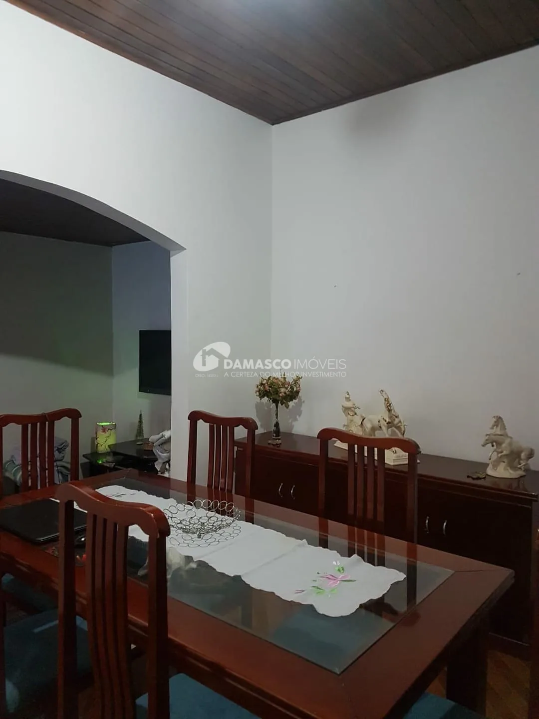 Casa à venda 3 Quartos, 2 Vagas, Cerâmica, São Caetano do Sul - SP