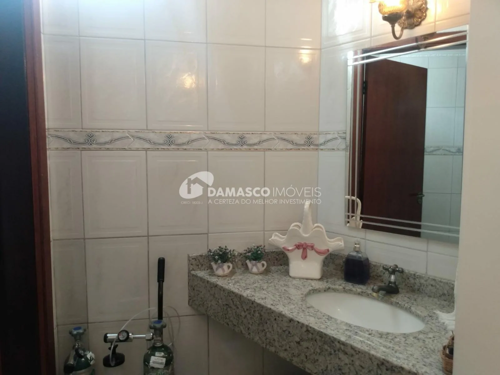 Sobrado à venda 4 Quartos, 1 Suite, 5 Vagas, 251M², Olímpico, São Caetano do Sul - SP