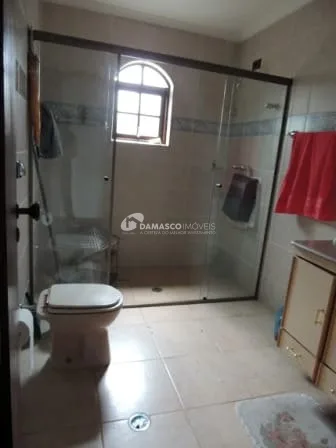 Sobrado à venda  3 Quartos, 2 Vagas, 246 m², Vila Palmares, Santo André - SP