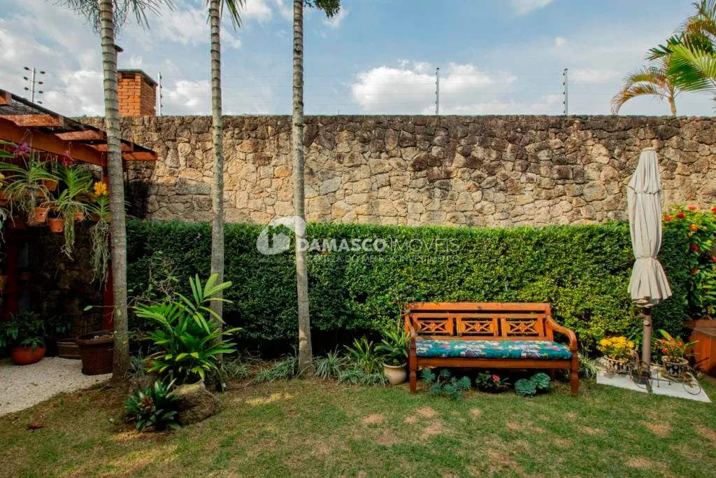 Sobrado à venda 4 Quartos, 4 Suites, 6 Vagas, 550M², Jardim São Caetano, São Caetano do Sul - SP