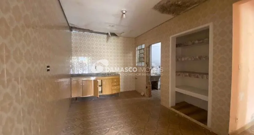 Casa Térrea - Bairro Olímpico