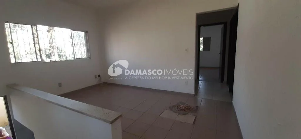 Casa à venda 2 Quartos, 6 Vagas, Campestre, Santo André - SP