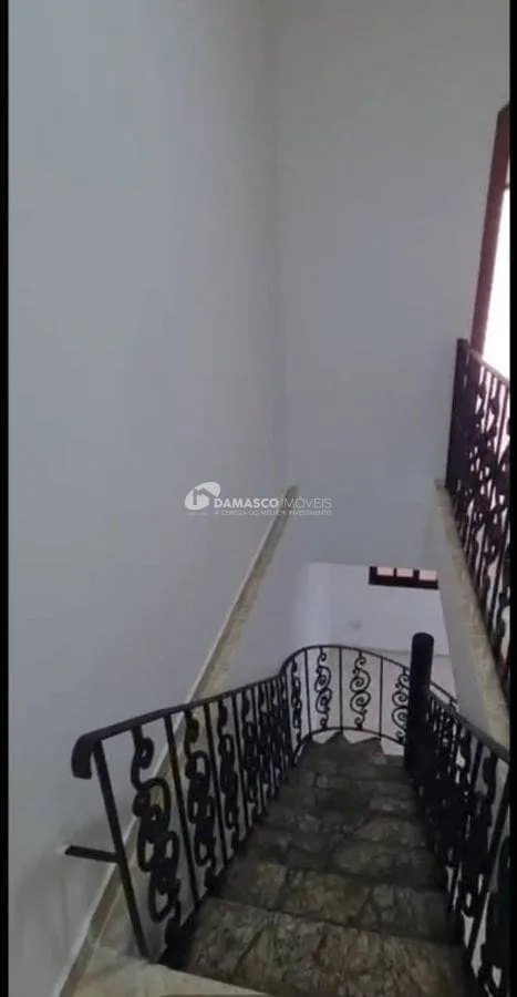 Sobrado a venda 3 dormitórios