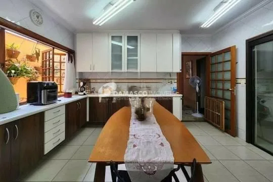 Sobrado à venda 3 Quartos, 3 Suites, 4 Vagas, 370M², Boa Vista, São Caetano do Sul - SP