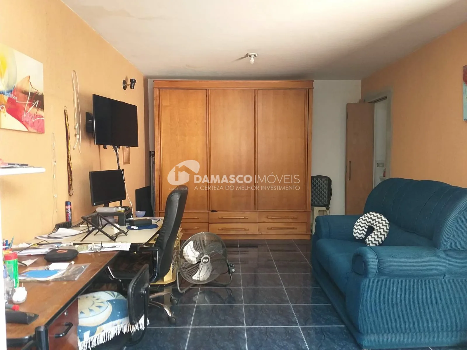 Sobrado à venda 3 Quartos, 2 Suites, 4 Vagas, 330M², Santa Maria, Santo André - SP