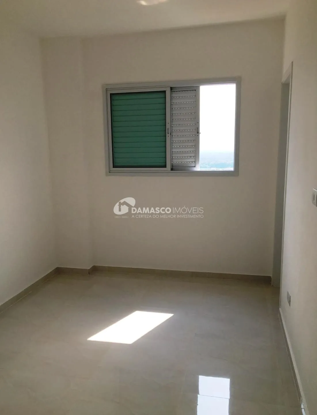 Apartamento à venda 2 Quartos, 2 Suites, 1 Vaga, 80M², Caiçara, Praia Grande - SP 