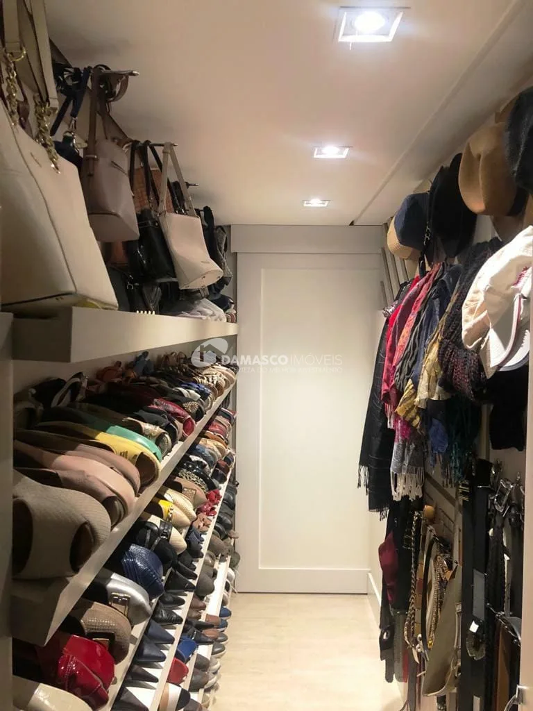 Apartamento à venda 3 Quartos, 3 Suites, 4 Vagas, 240M², Santo Antônio, São Caetano do Sul - SP 
